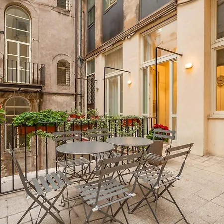 Spanish Steps Deluxe Apartment Rome